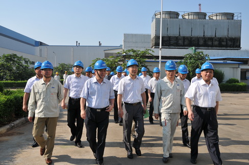 7月12日,高港区委书记王建,区长周裕昌带领区有关职能部门负责人来